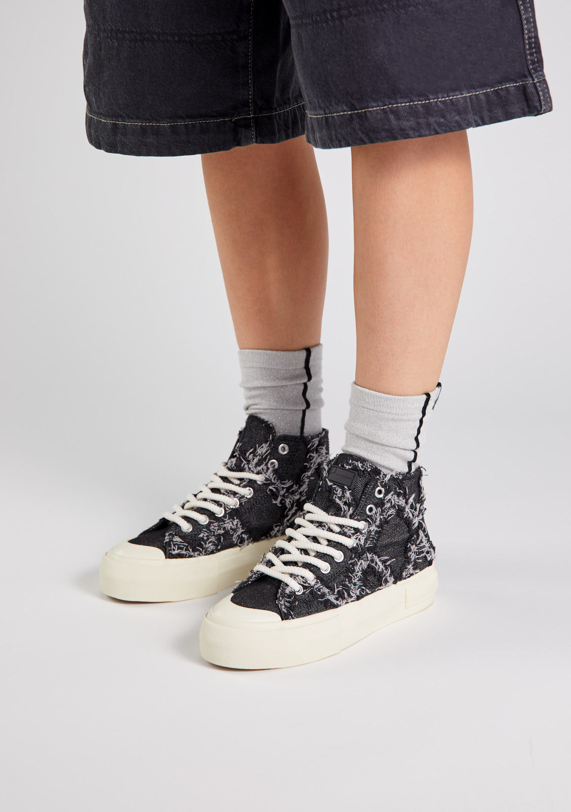 One Way High Denim Black + Free Socks