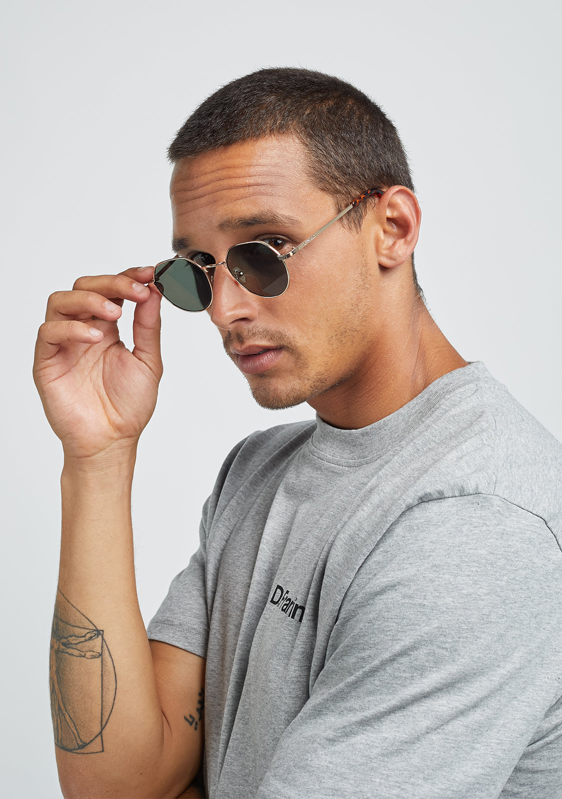 Semi circle outlet sunglasses